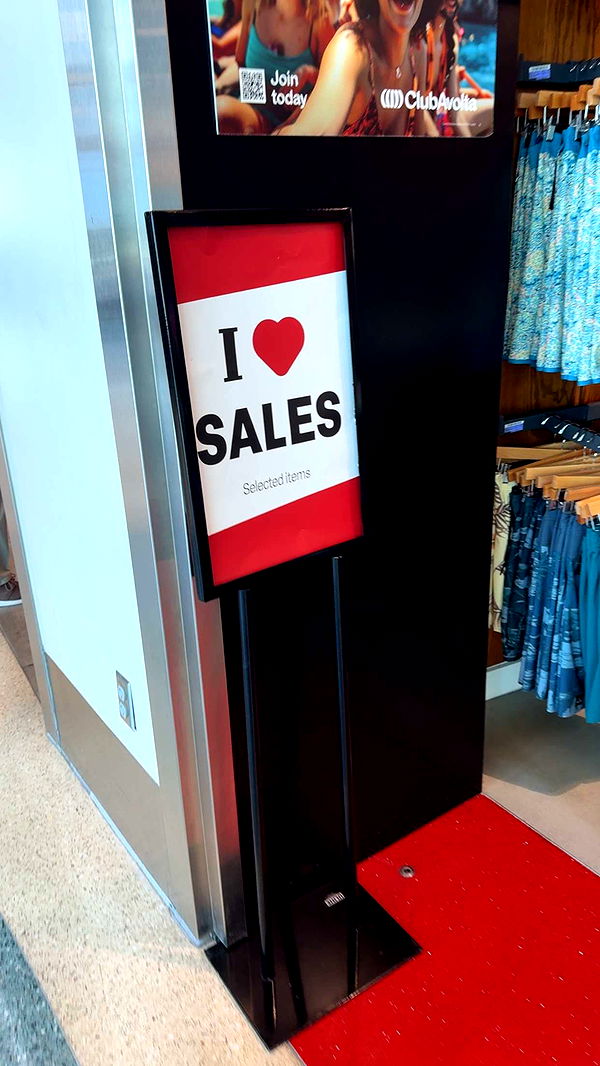 bellarenaldii image ~ Altpins