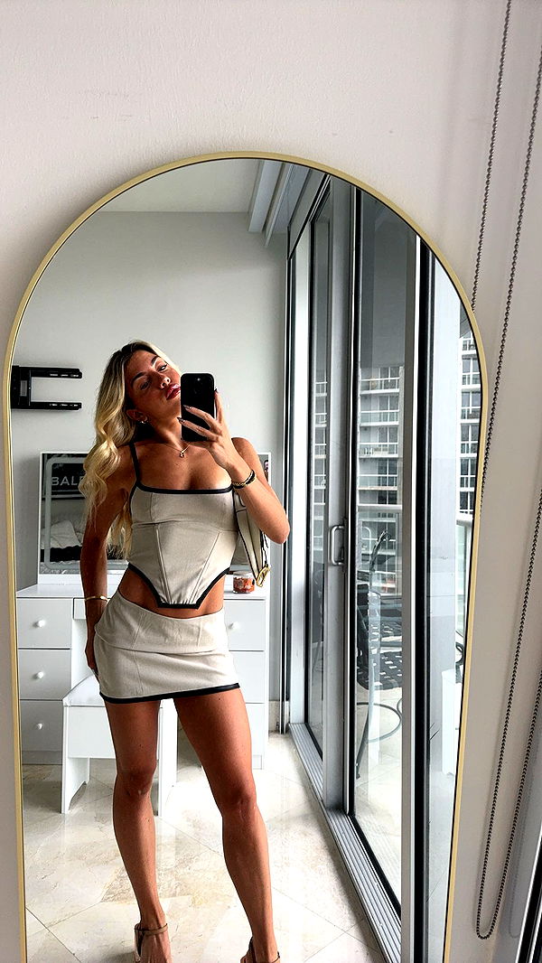 bellarenaldii image ~ Altpins