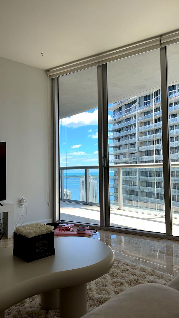 bellarenaldii image ~ Altpins