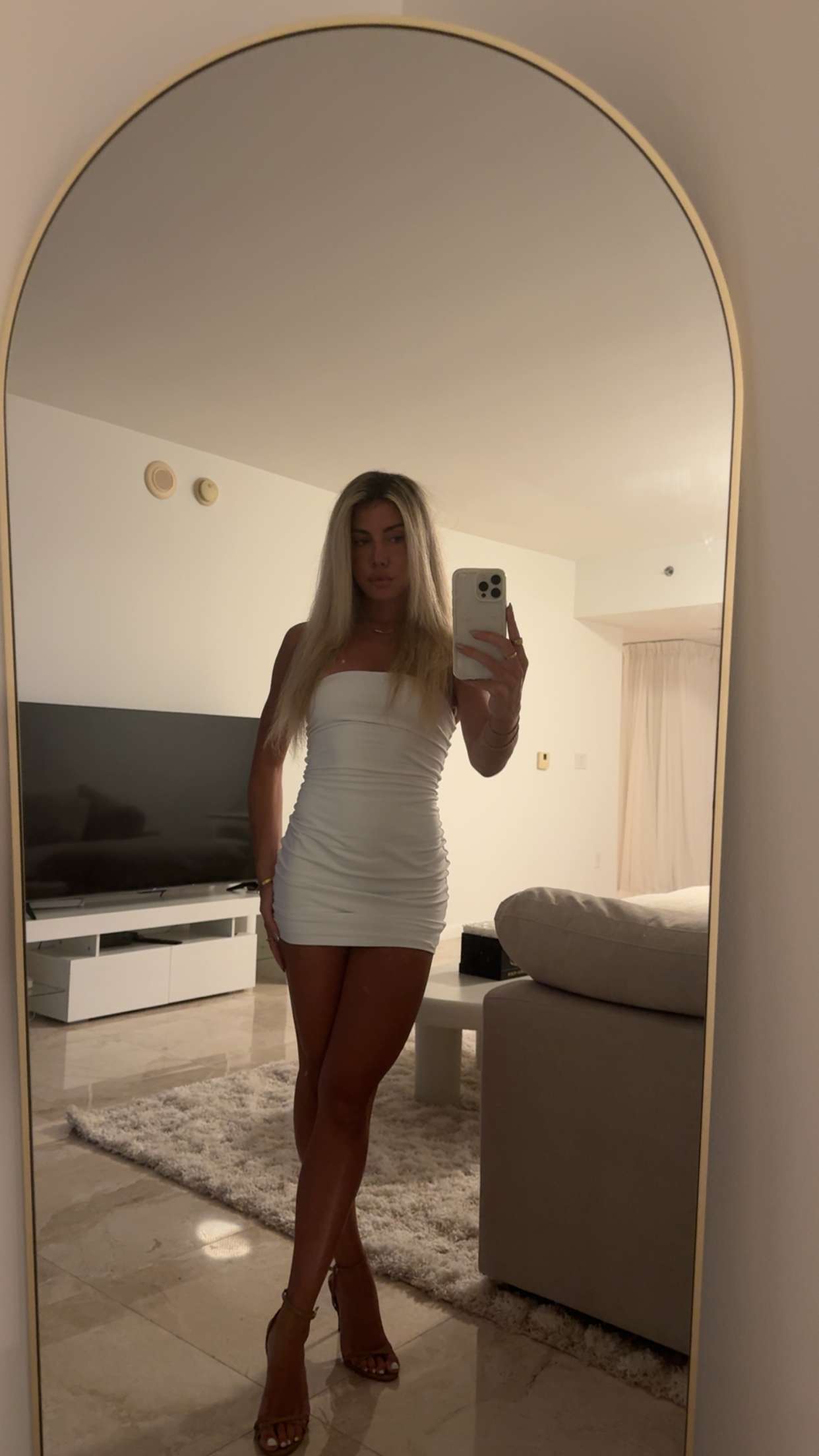 bellarenaldii snapchat image archive image