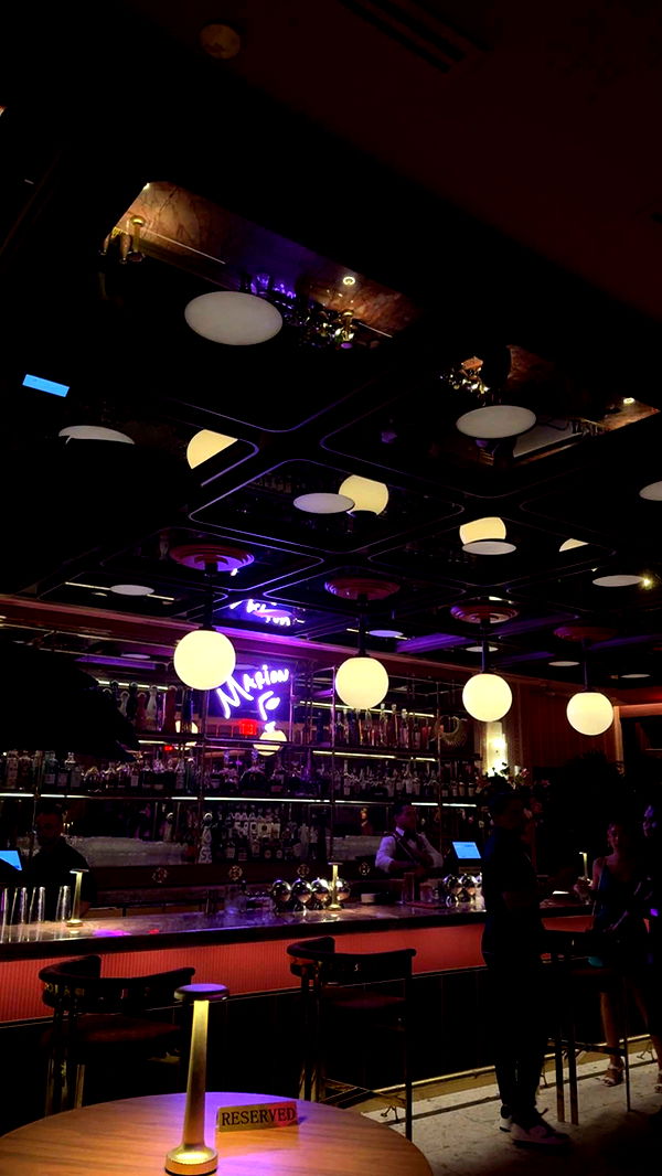 bellarenaldii image ~ Altpins