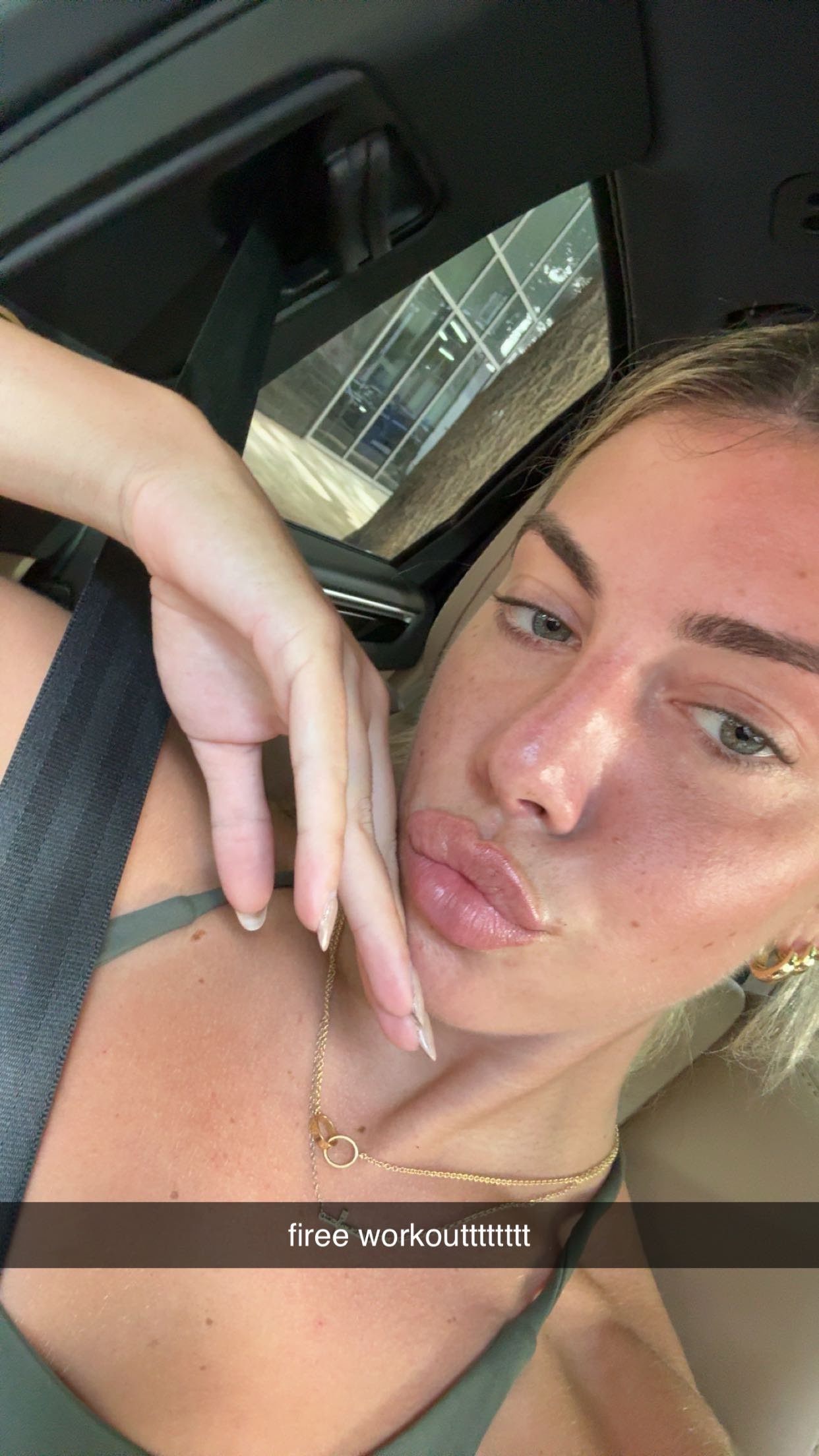 bellarenaldii snapchat image archive image