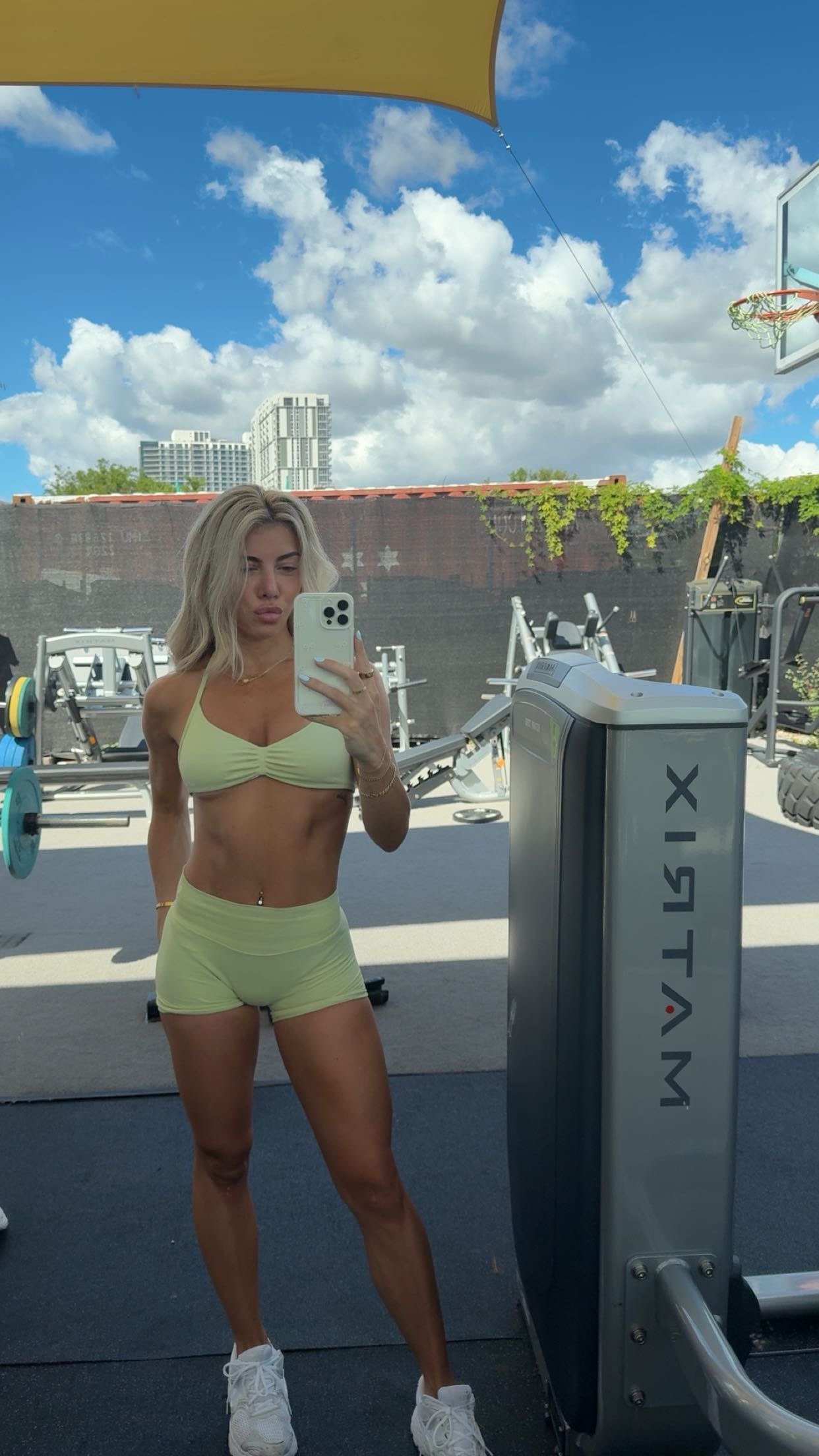 bellarenaldii snapchat image archive image