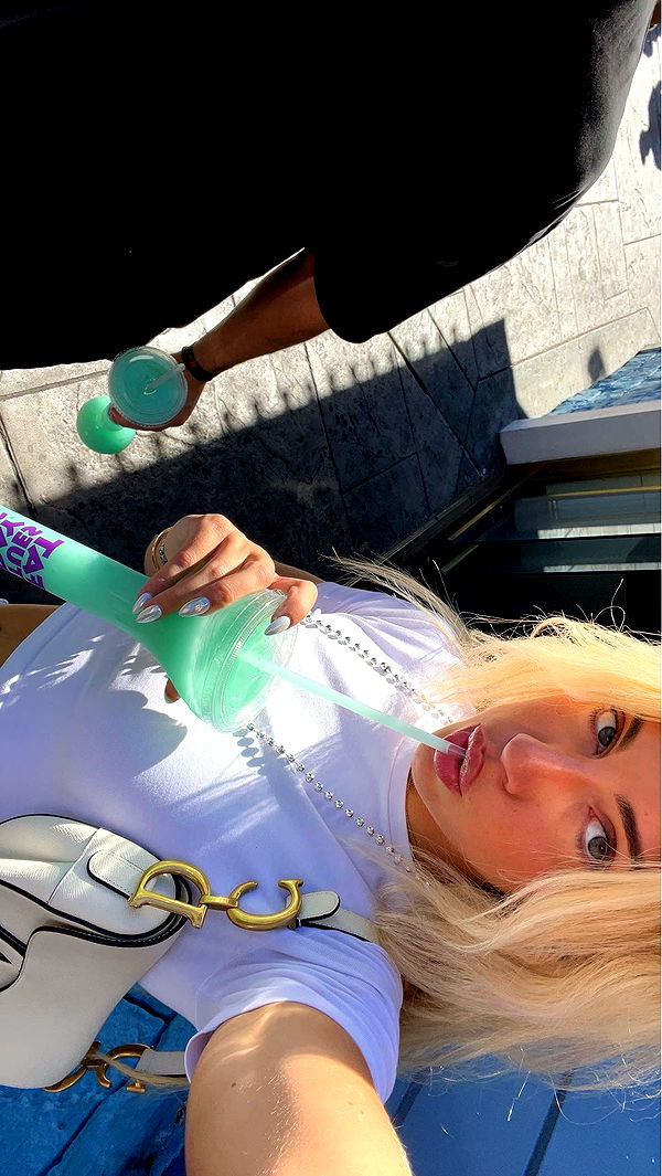 bellarenaldii image ~ Altpins