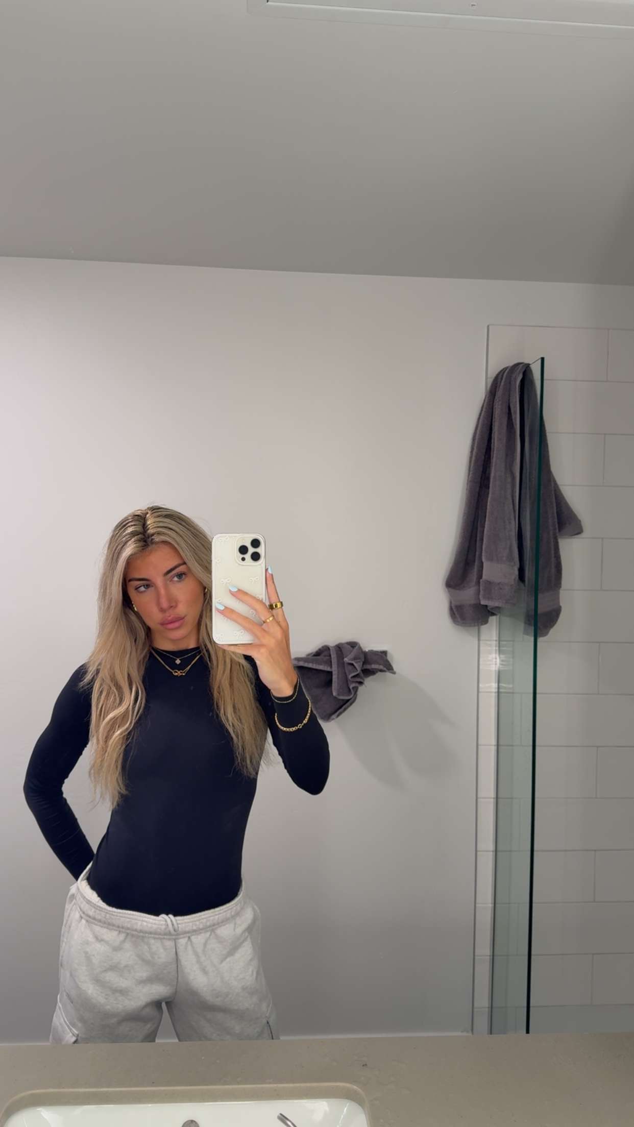 bellarenaldii snapchat image archive image