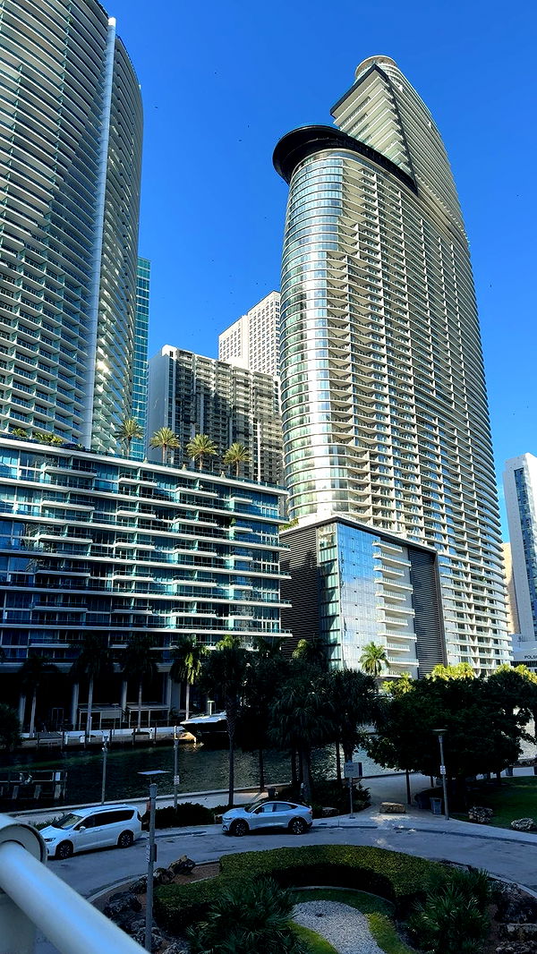 bellarenaldii image ~ Altpins