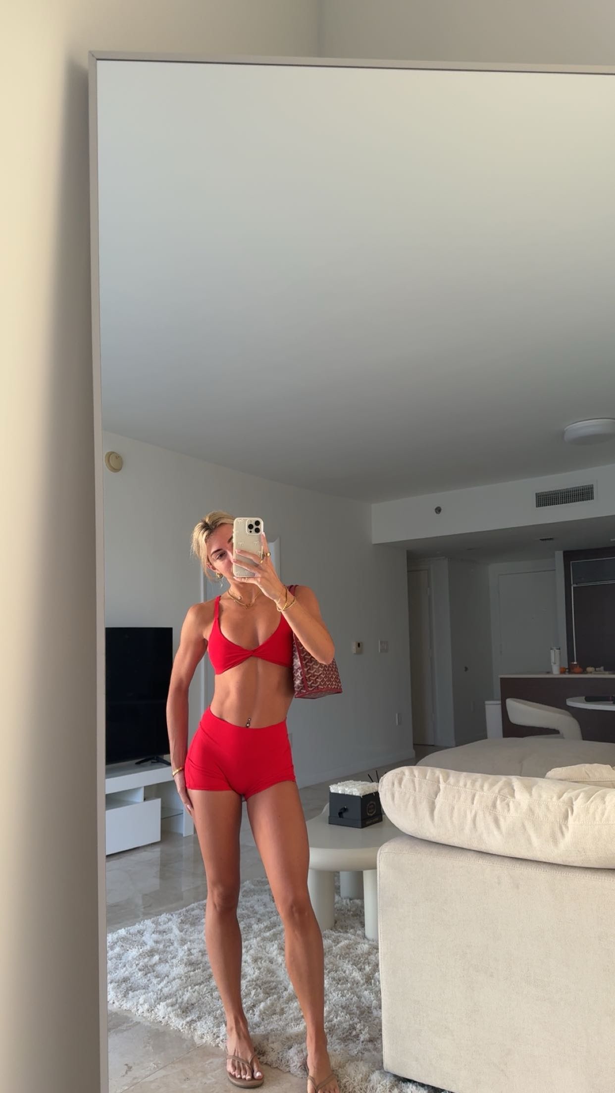 bellarenaldii snapchat image archive image