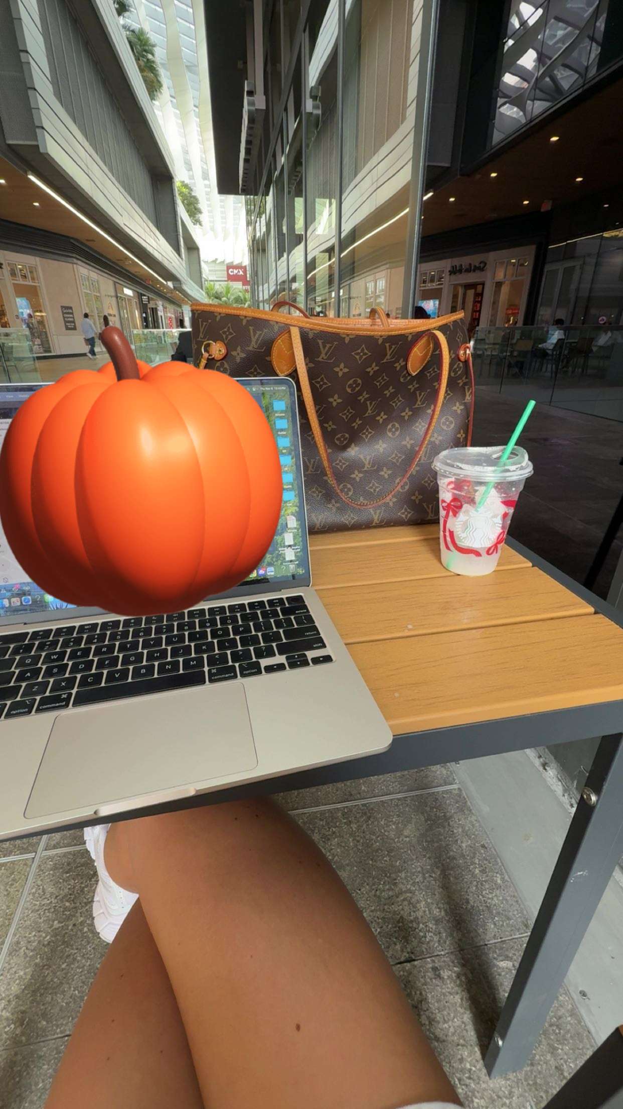 bellarenaldii snapchat image archive image