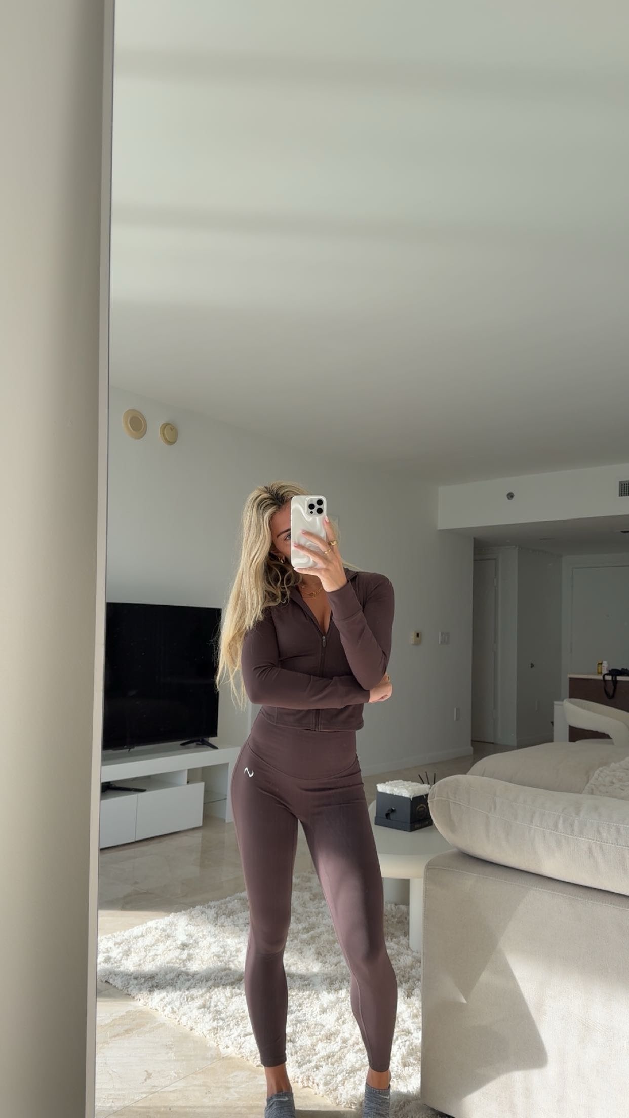 bellarenaldii snapchat image archive image