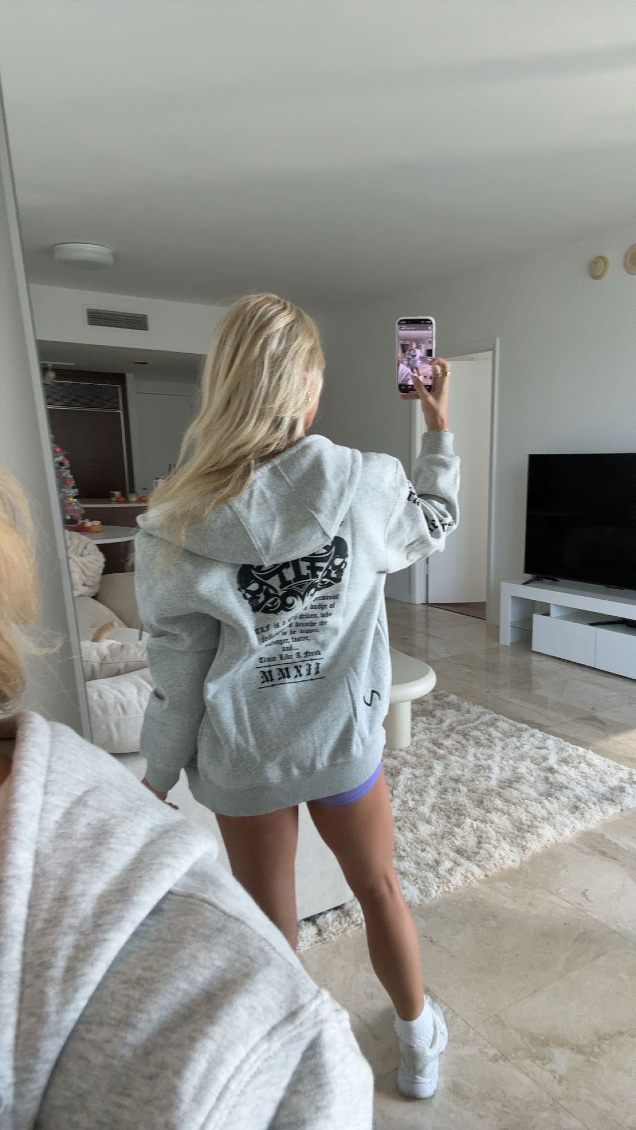 bellarenaldii snapchat image archive image