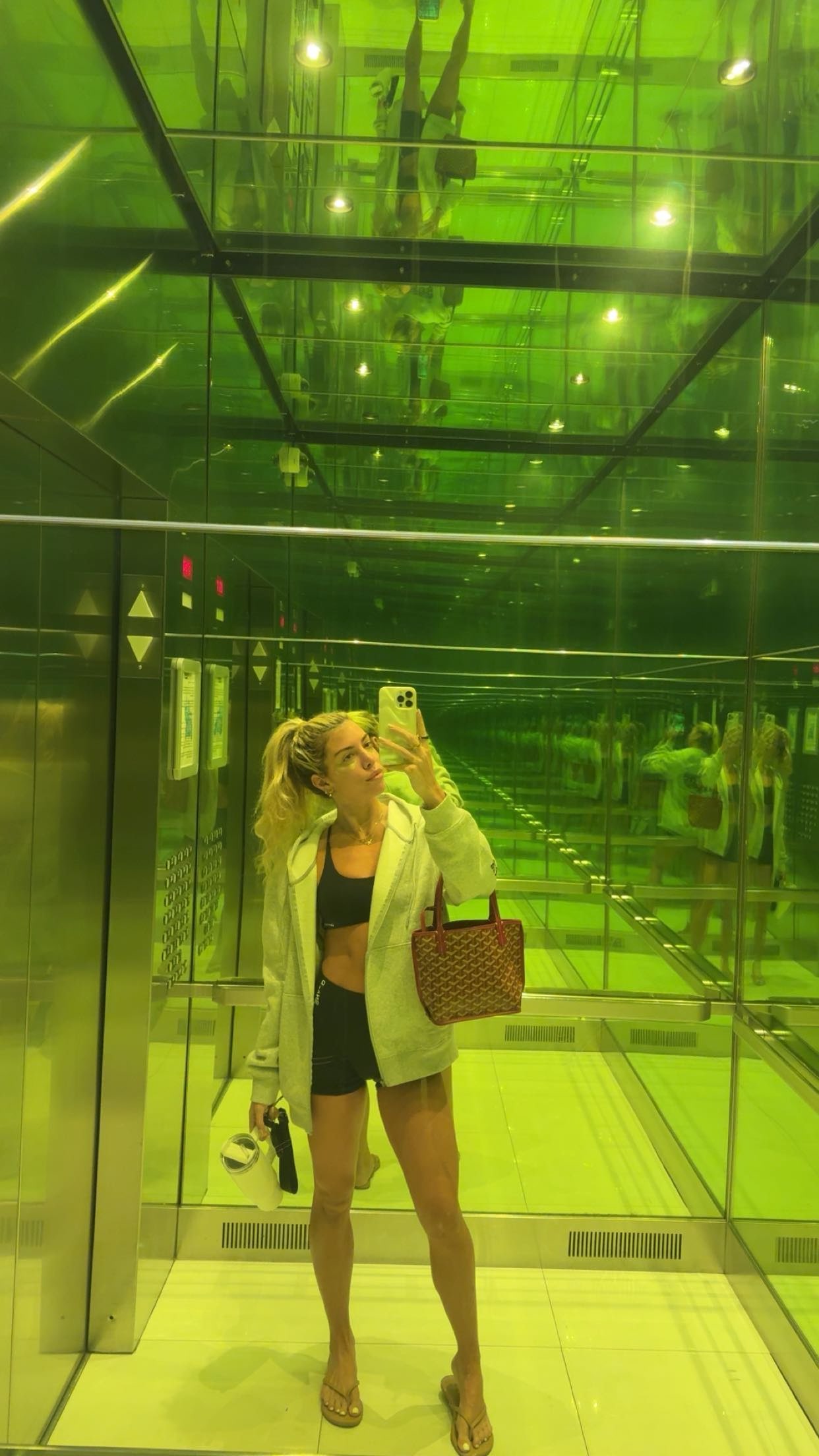 bellarenaldii snapchat image archive image