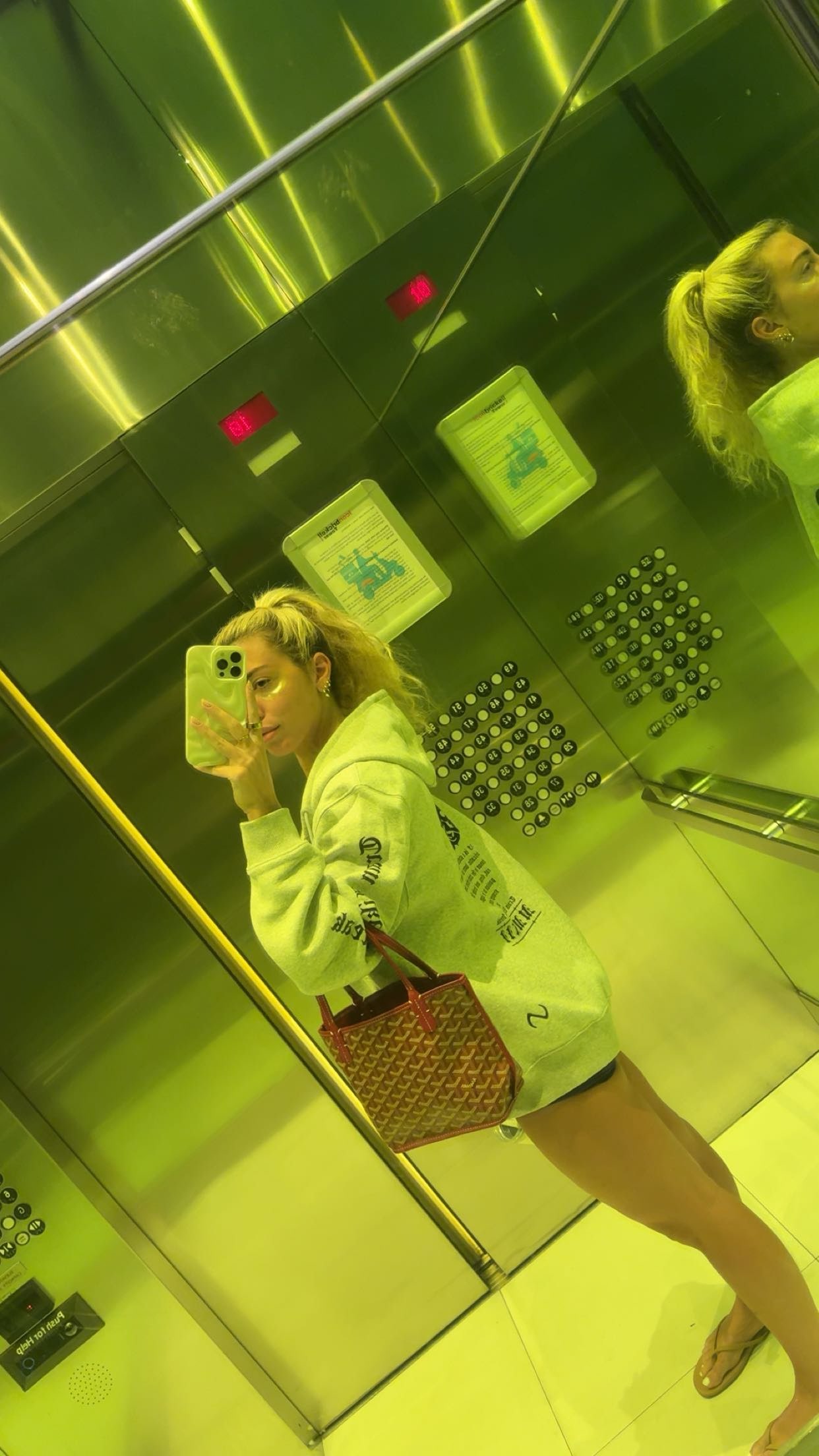 bellarenaldii snapchat image archive image