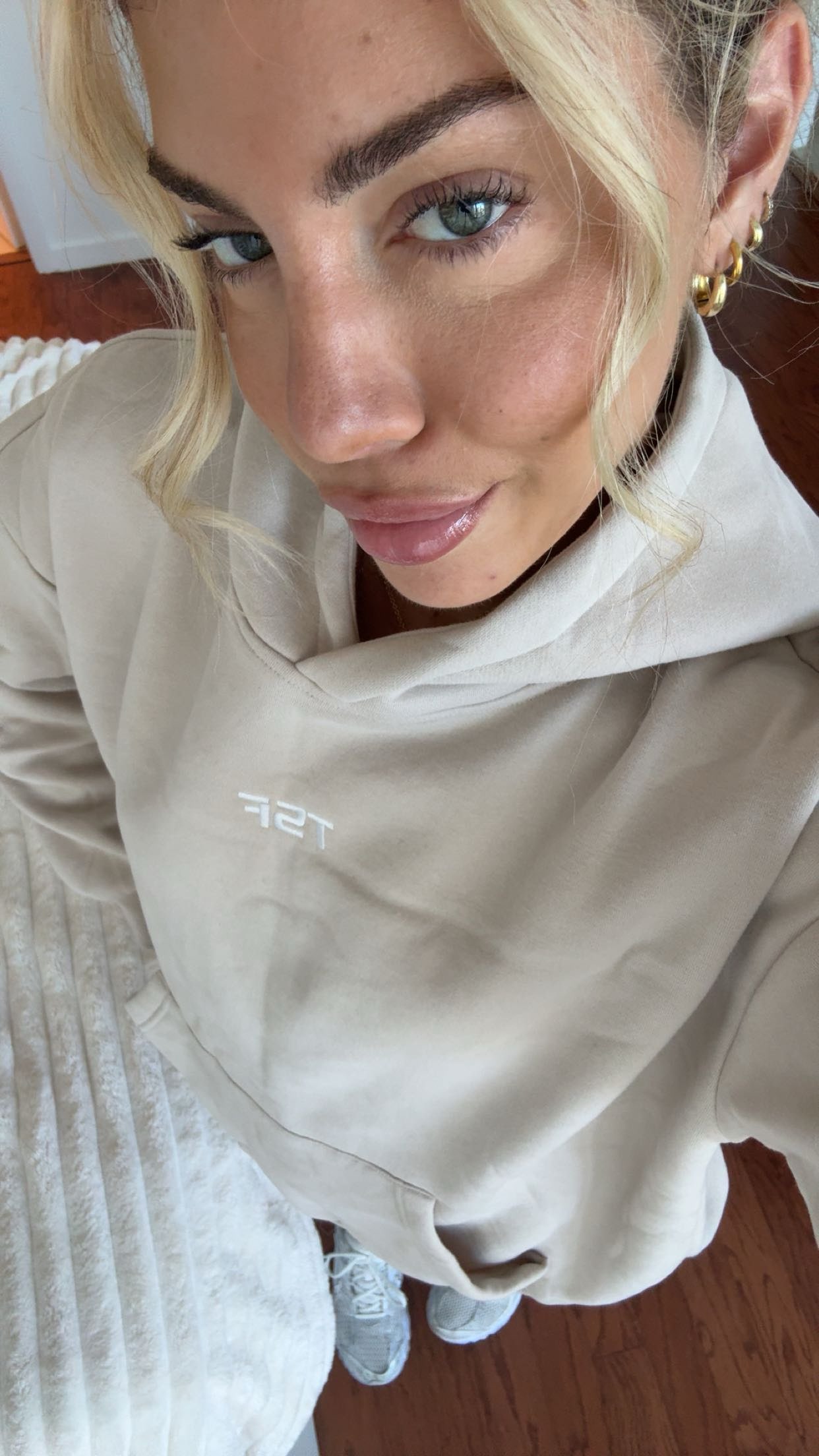 bellarenaldii snapchat image archive image