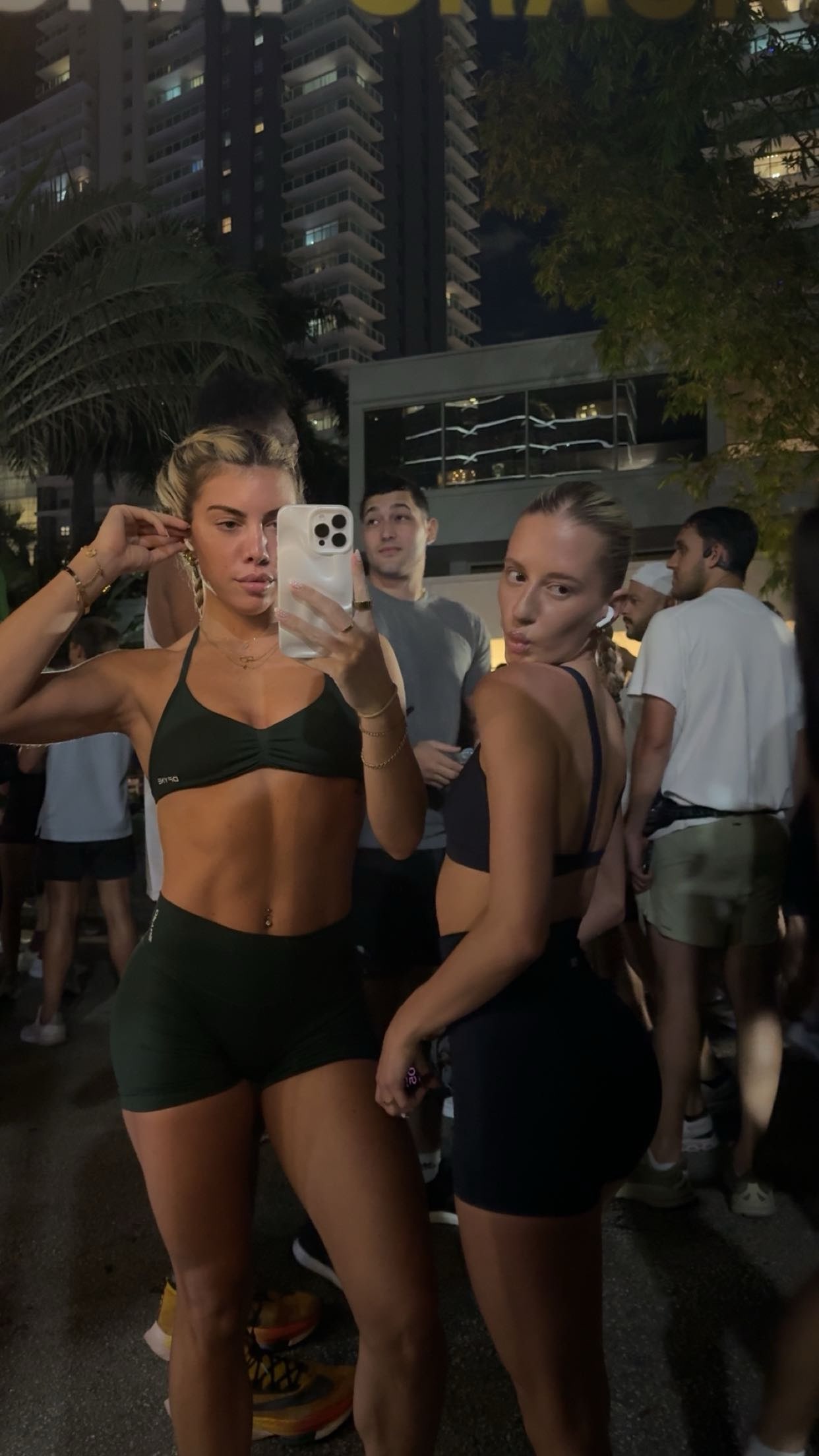 bellarenaldii snapchat image archive image