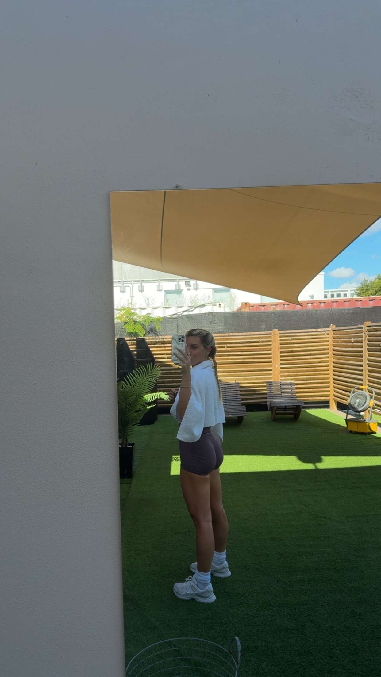 bellarenaldii snapchat image archive image