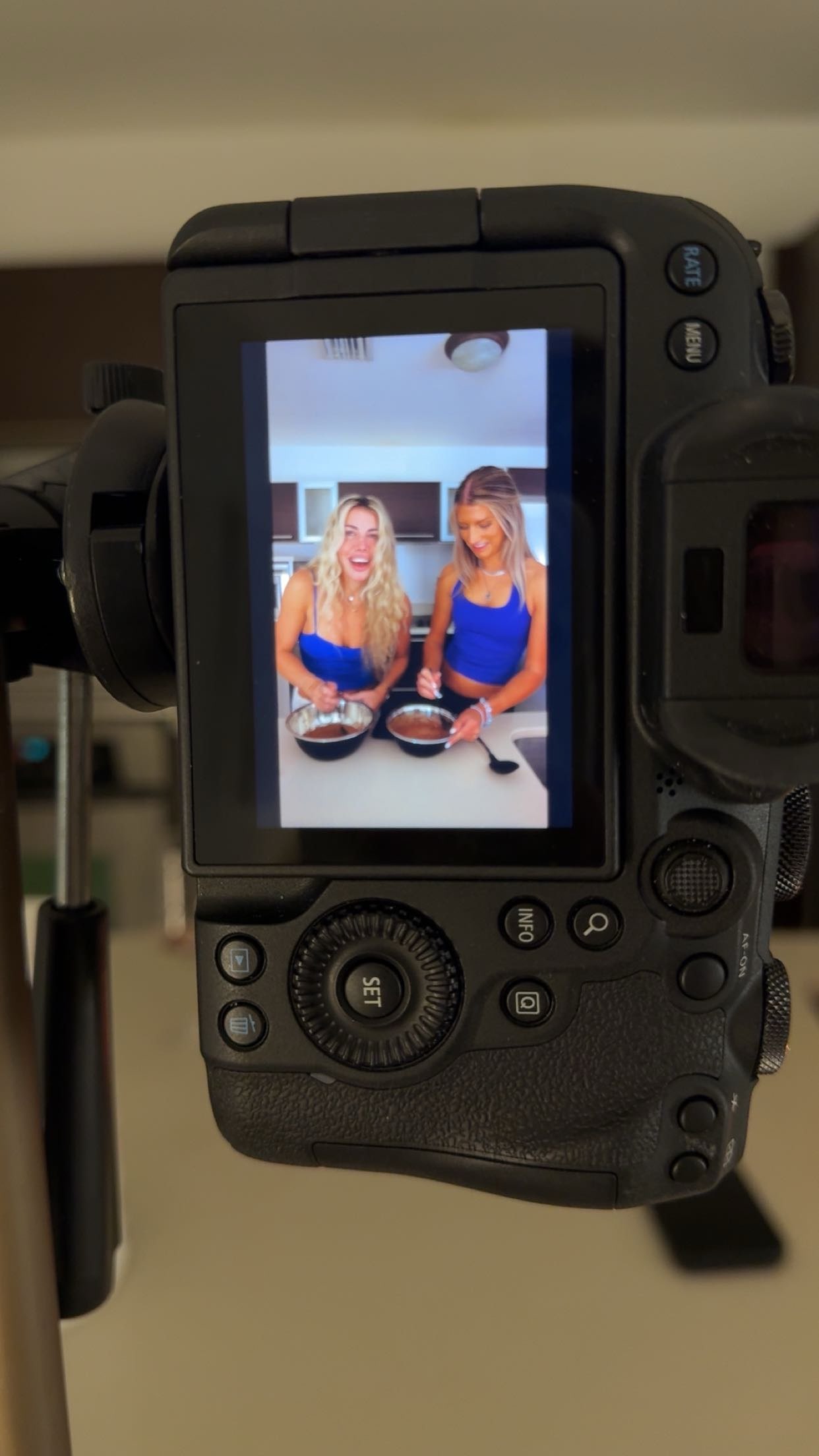 bellarenaldii snapchat image archive image