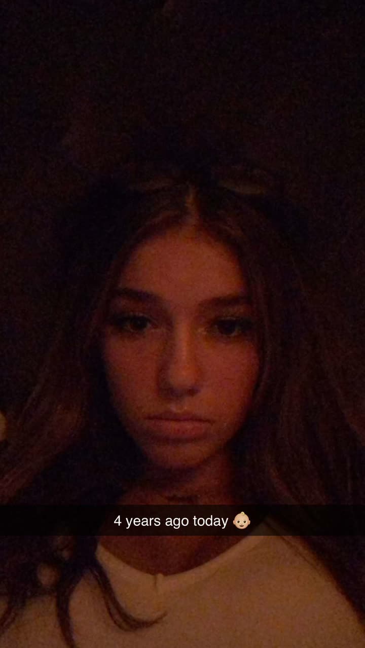 breckiehill snapchat image archive image