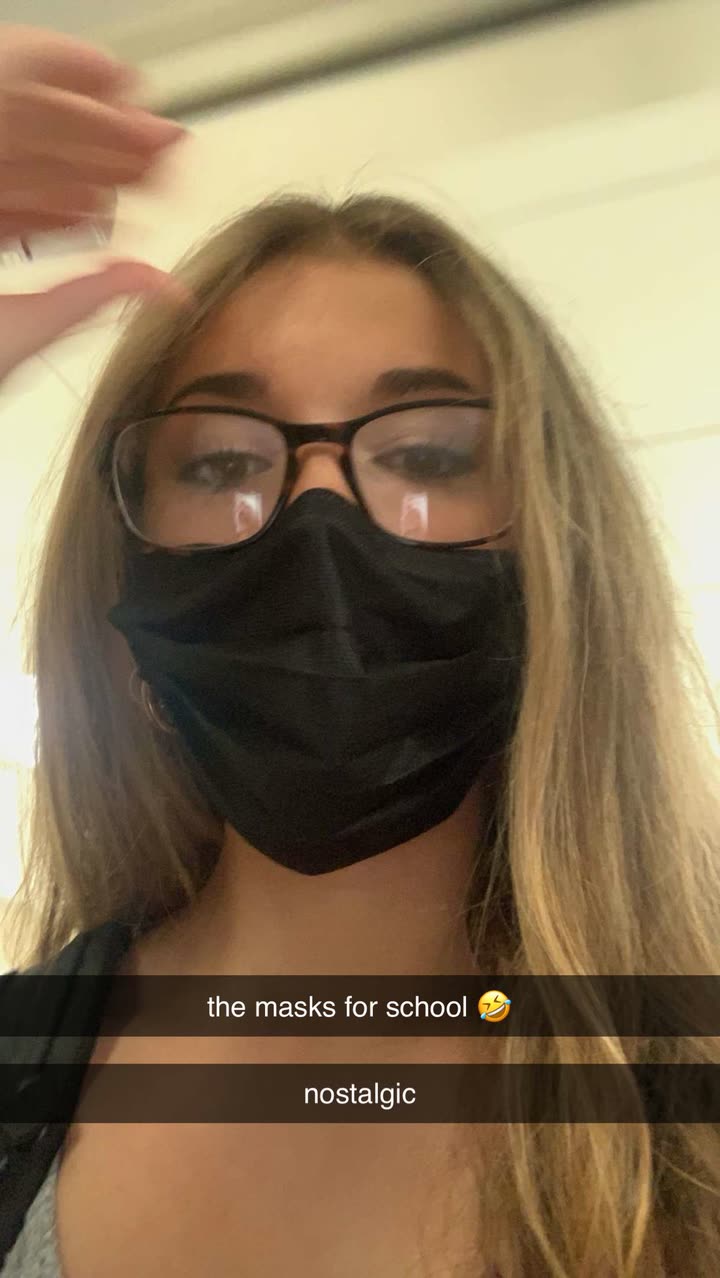 breckiehill snapchat image archive image