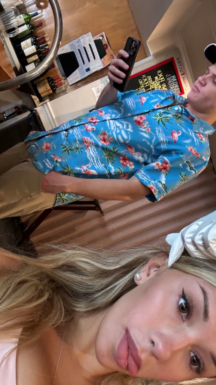 breckiehill snapchat image archive image