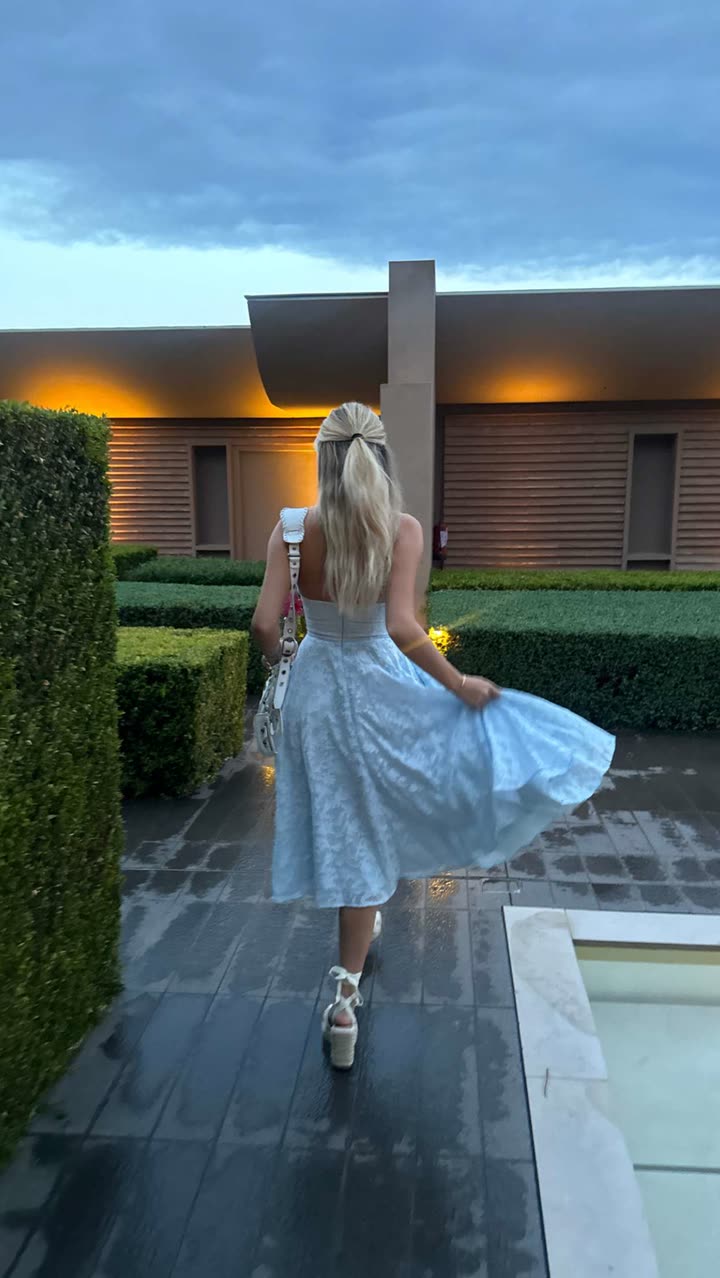 breckiehill snapchat image archive image