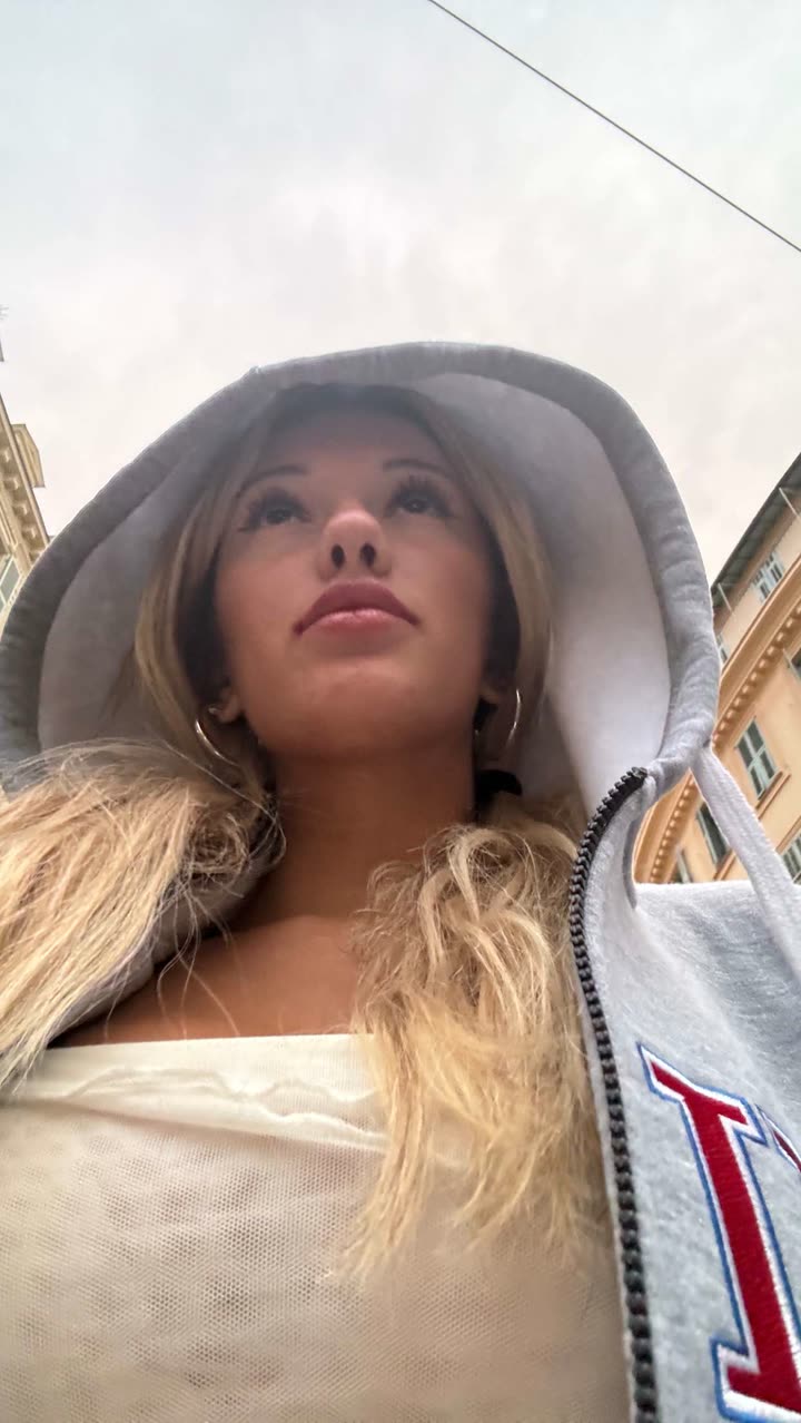 breckiehill snapchat image archive image