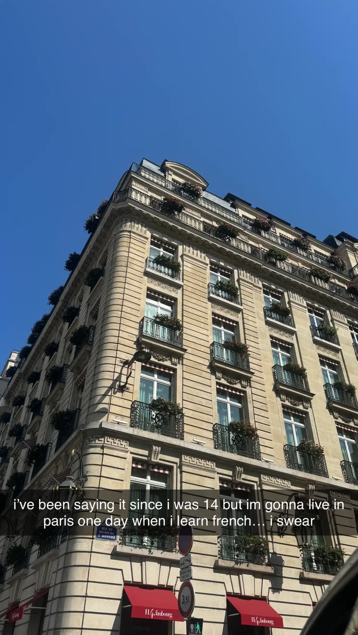 breckiehill snapchat image archive image