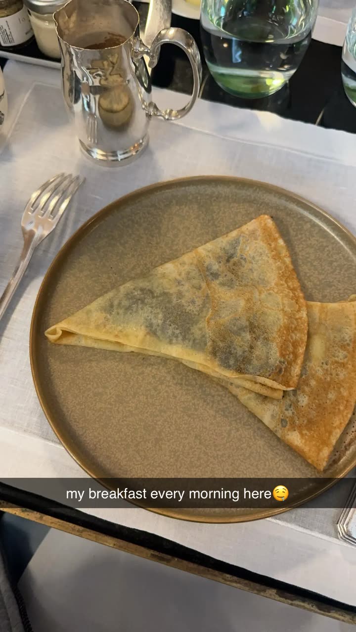 breckiehill snapchat image archive image