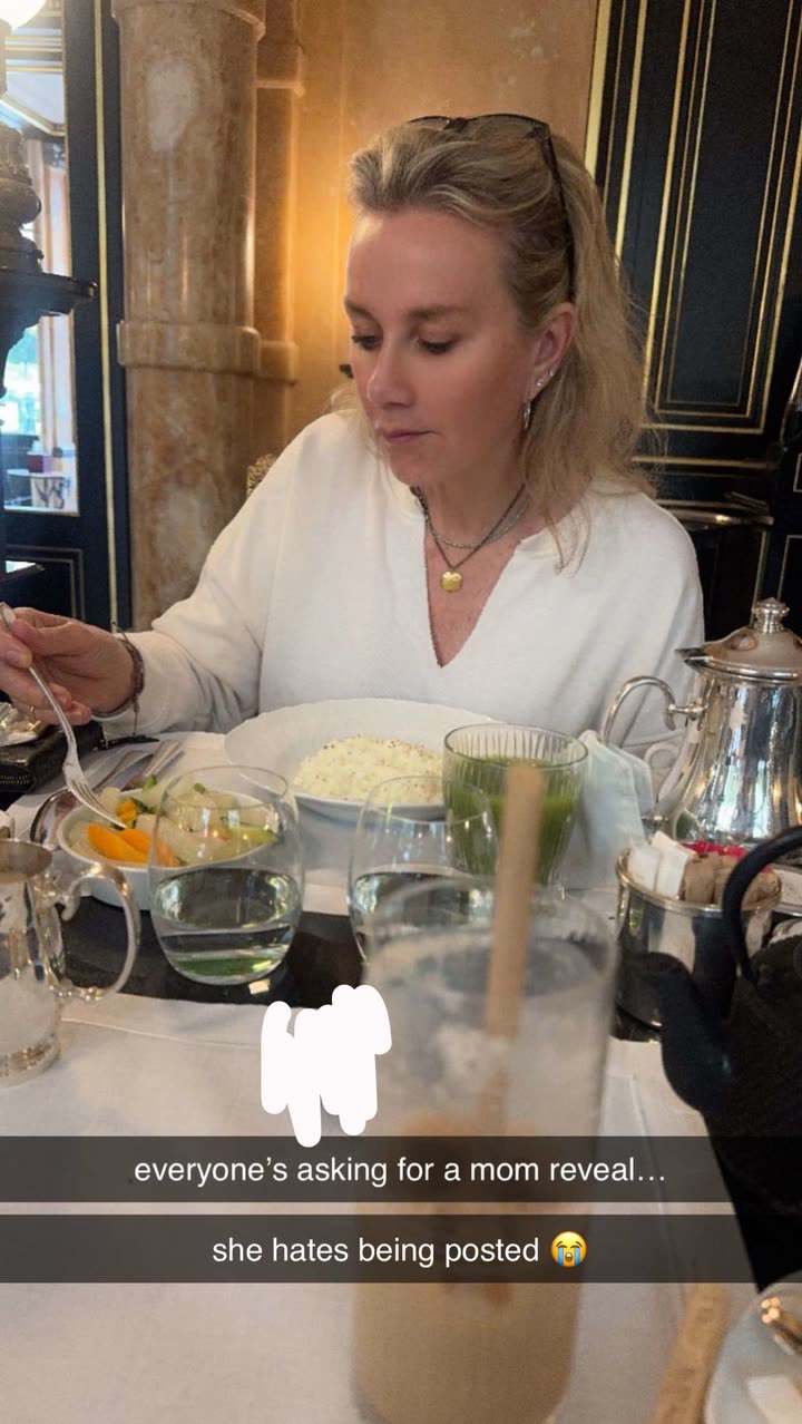 breckiehill snapchat image archive image