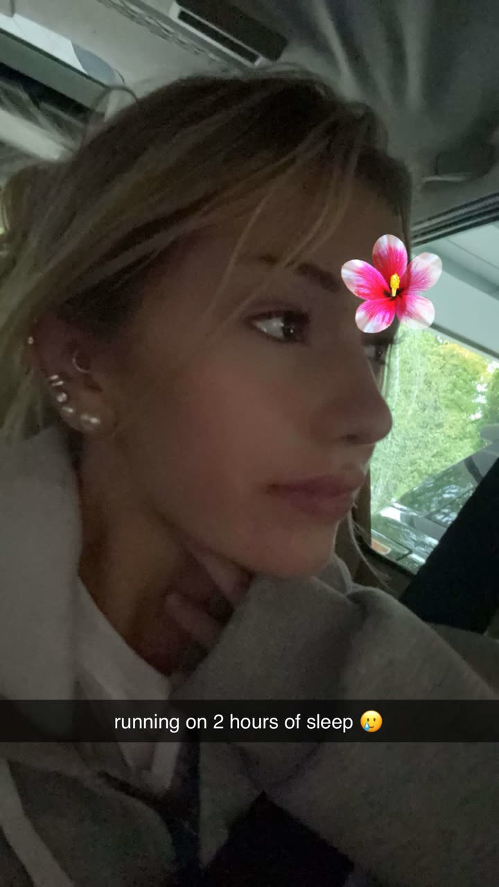 breckiehill snapchat image archive image