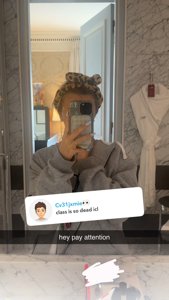 breckiehill snapchat image archive image