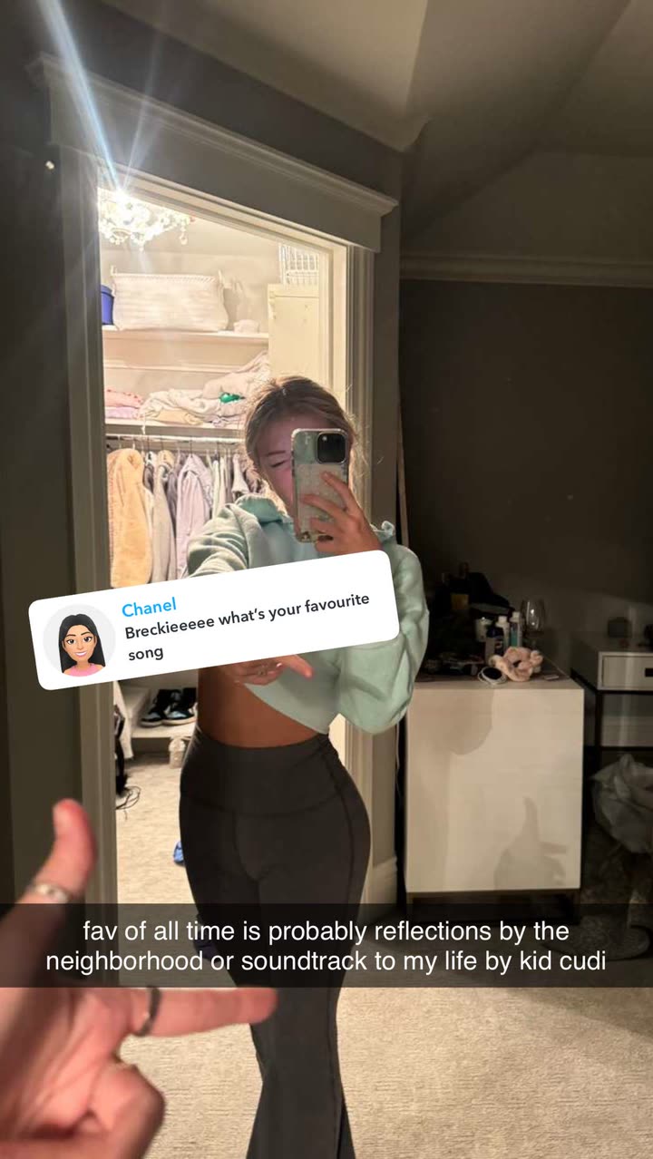 breckiehill snapchat image archive image