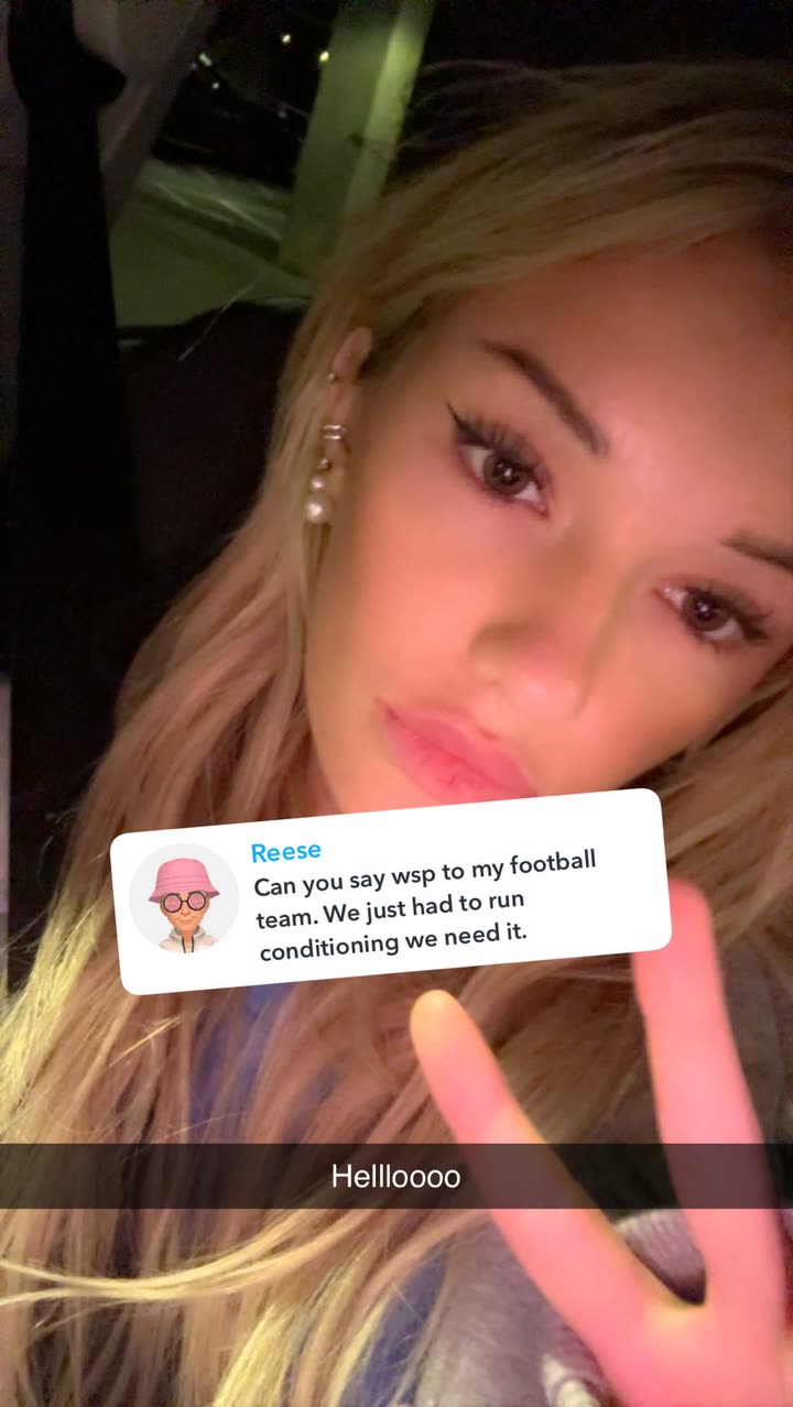 breckiehill snapchat image archive image