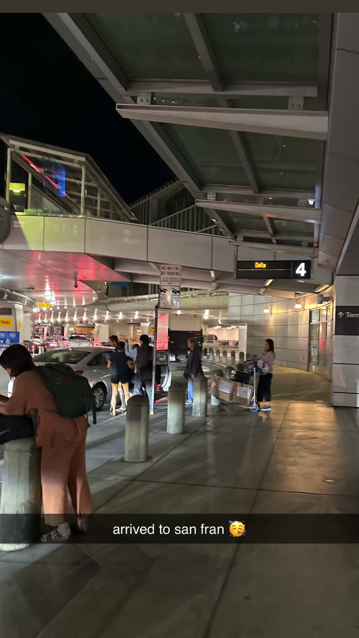 breckiehill snapchat image archive image