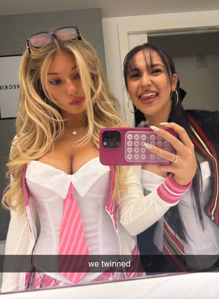 breckiehill snapchat image archive image