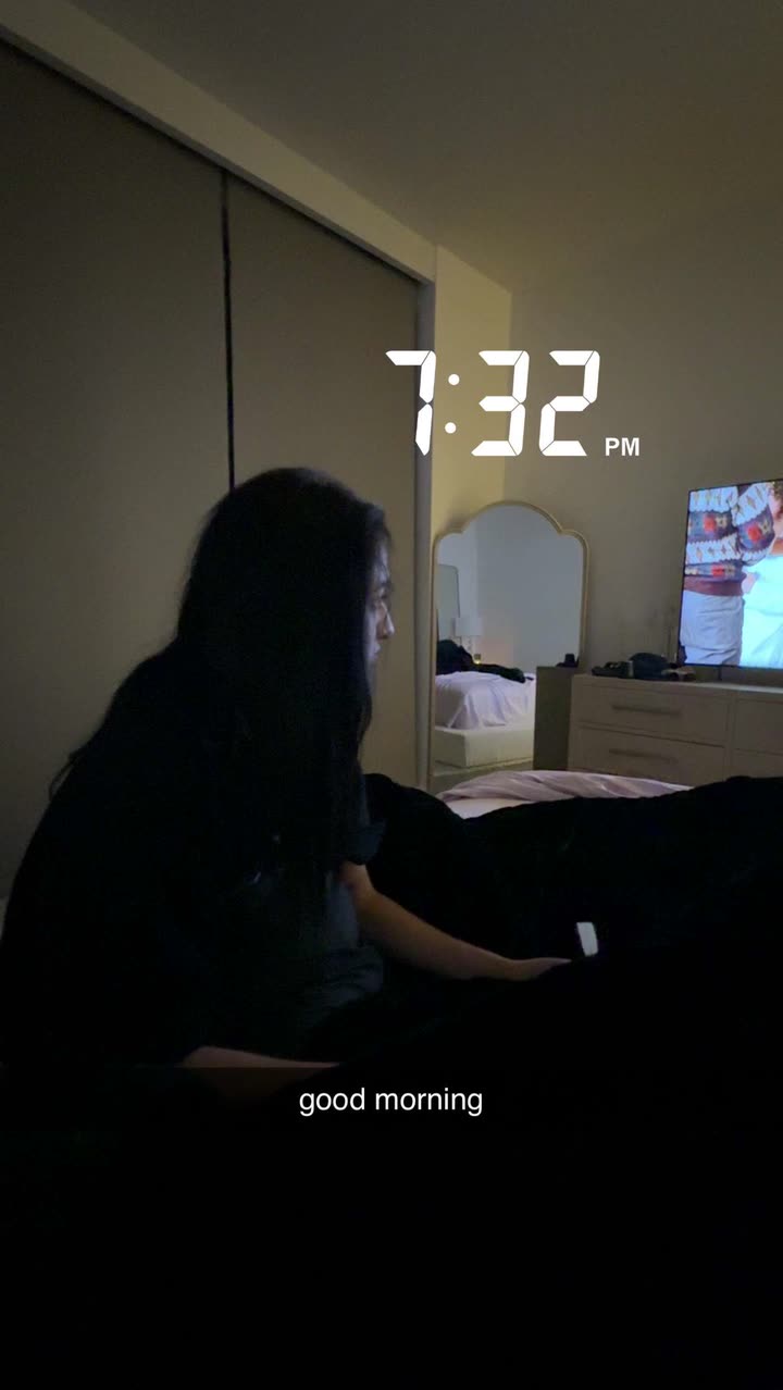 breckiehill snapchat image archive image