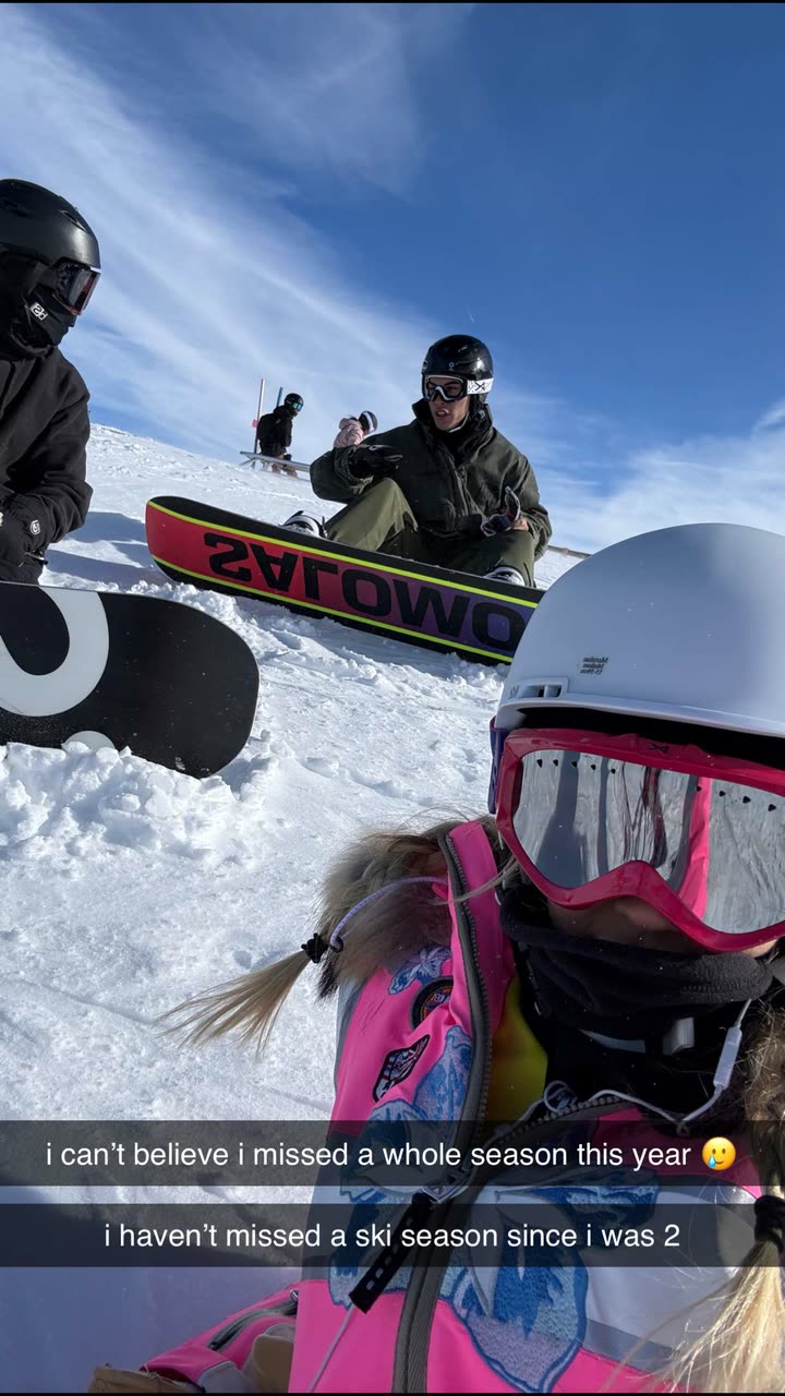 breckiehill snapchat image archive image