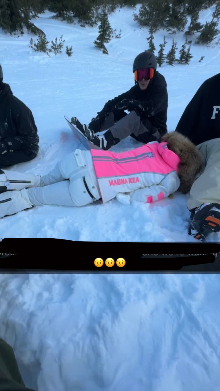 breckiehill snapchat image archive image