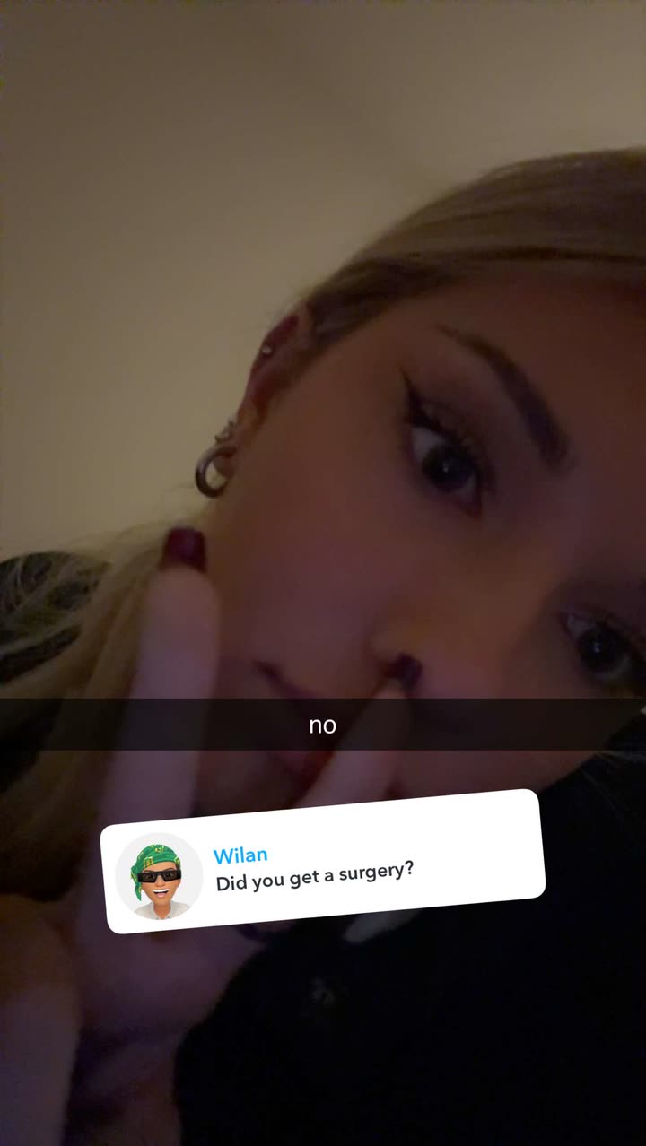 breckiehill snapchat image archive image