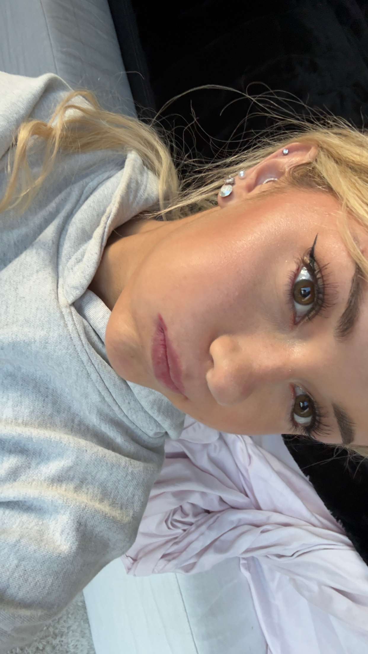 breckiehill snapchat image archive image