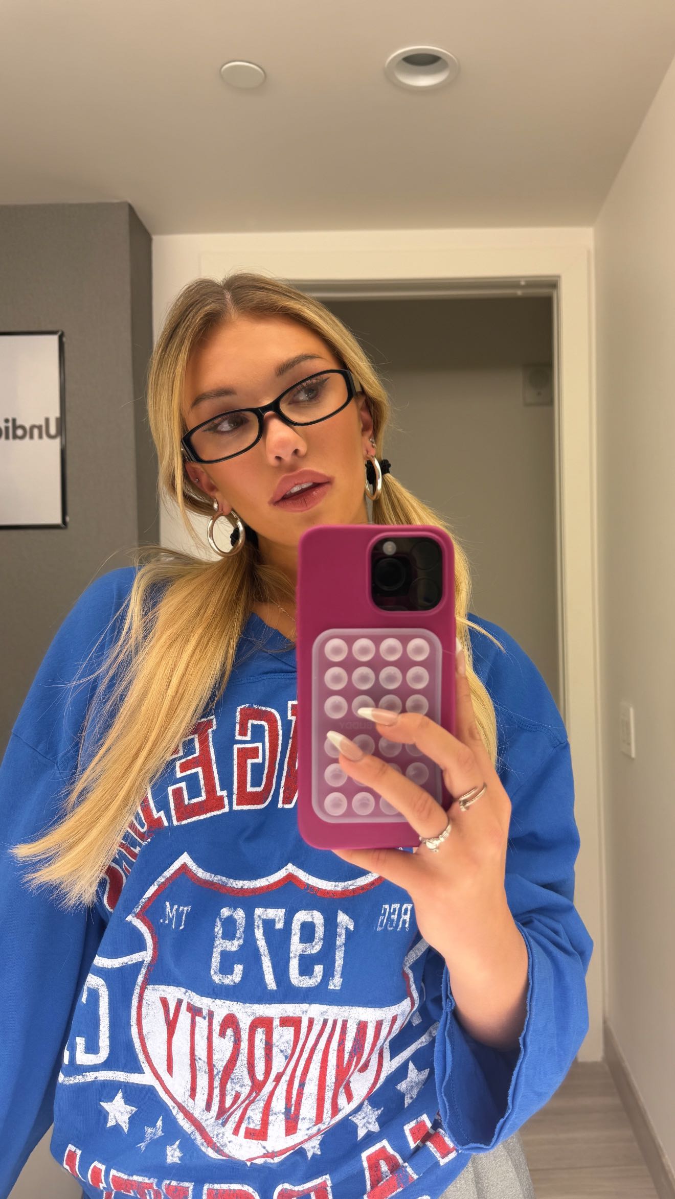 breckiehill snapchat image archive image