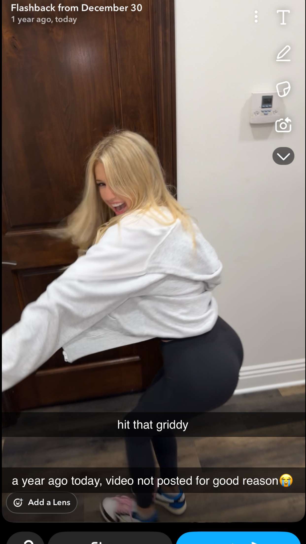 breckiehill snapchat image archive image