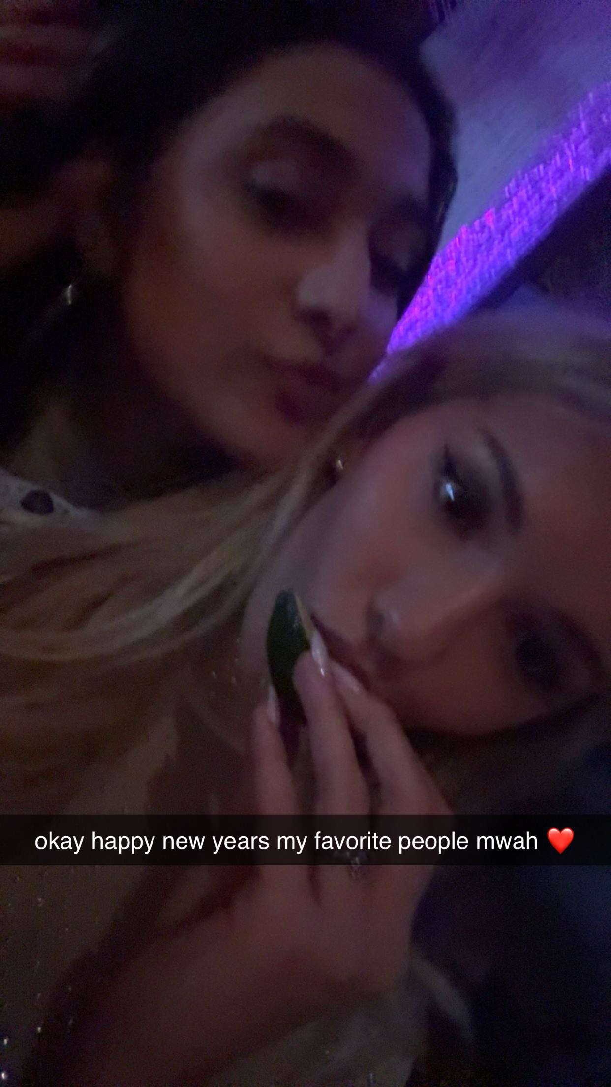 breckiehill snapchat image archive image