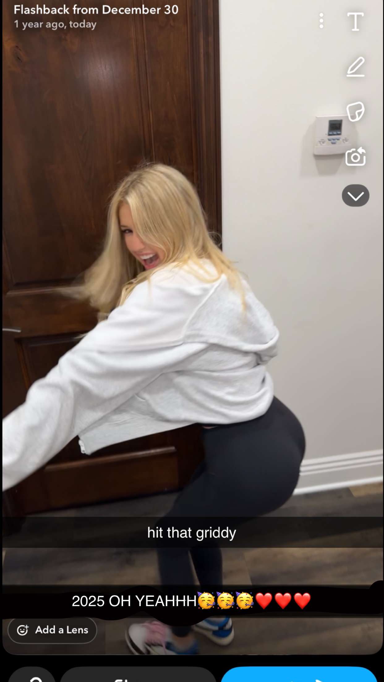 breckiehill snapchat image archive image