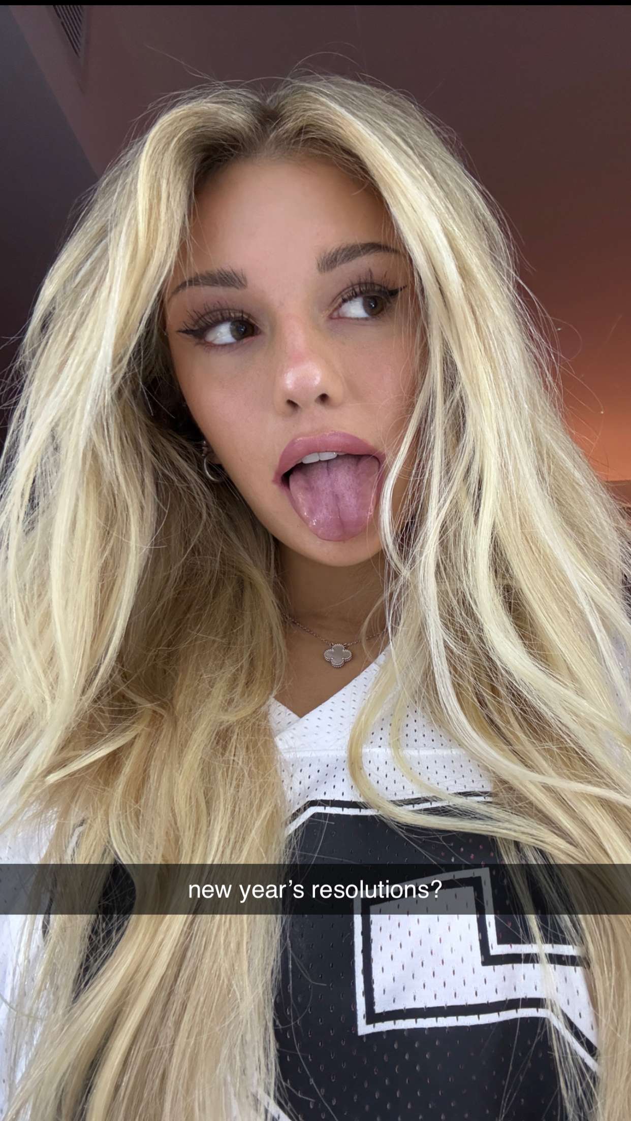 breckiehill snapchat image archive image