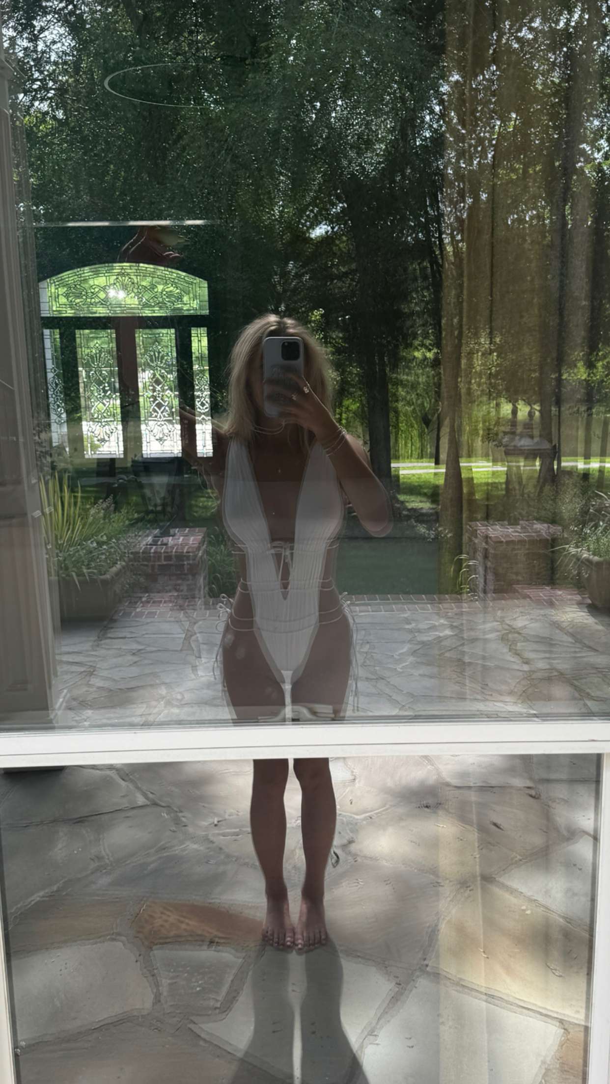 breckiehill snapchat image archive image