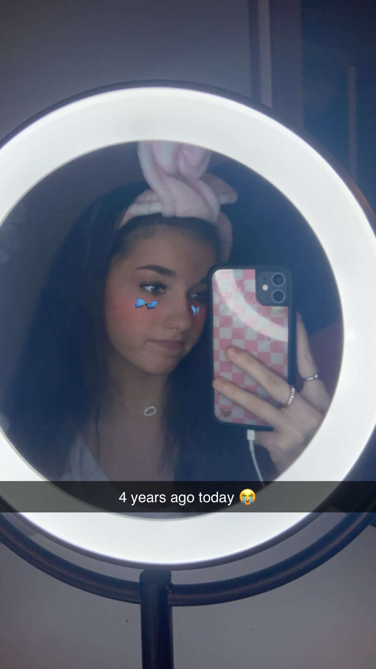 breckiehill snapchat image archive image