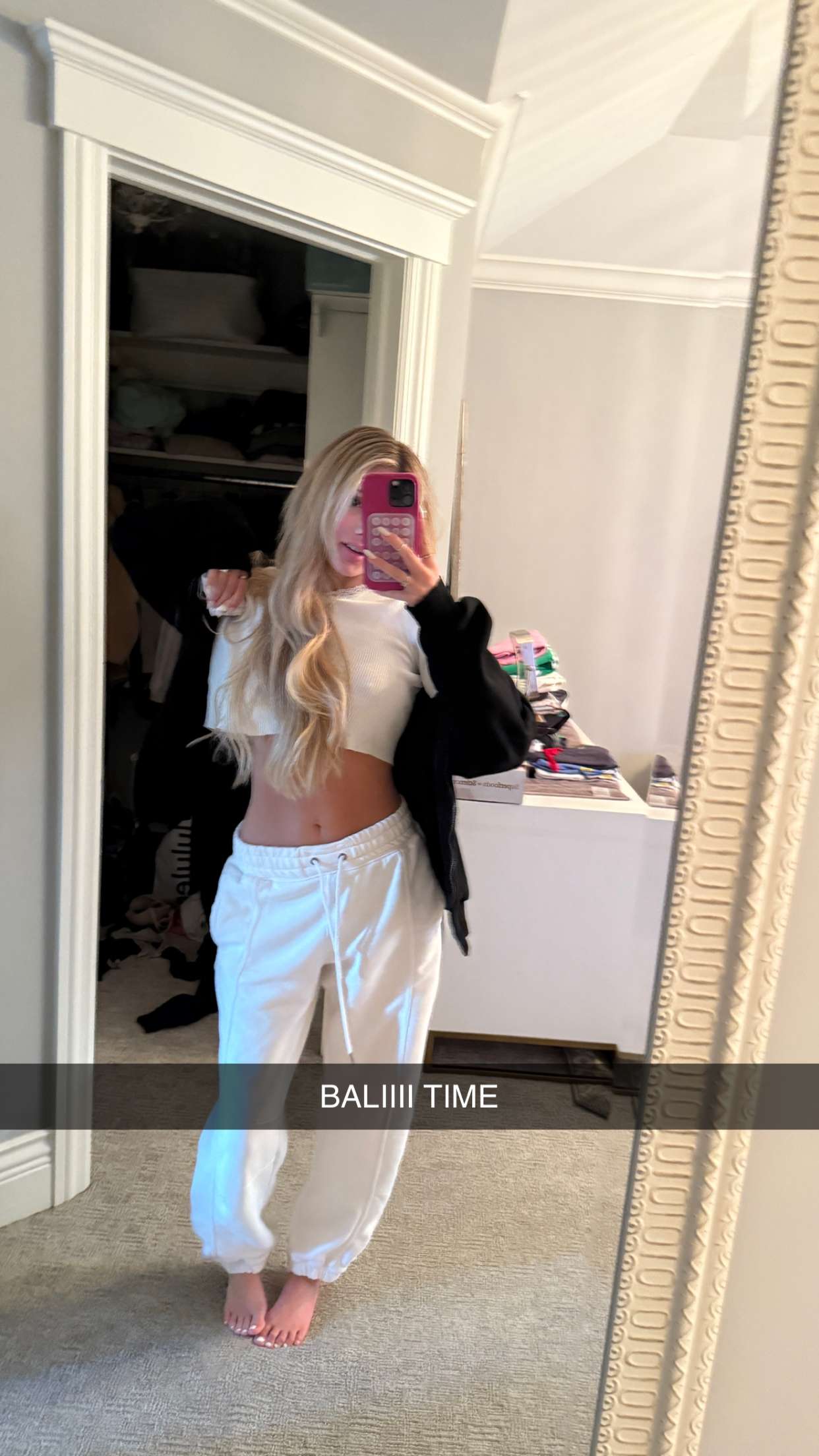 breckiehill snapchat image archive image