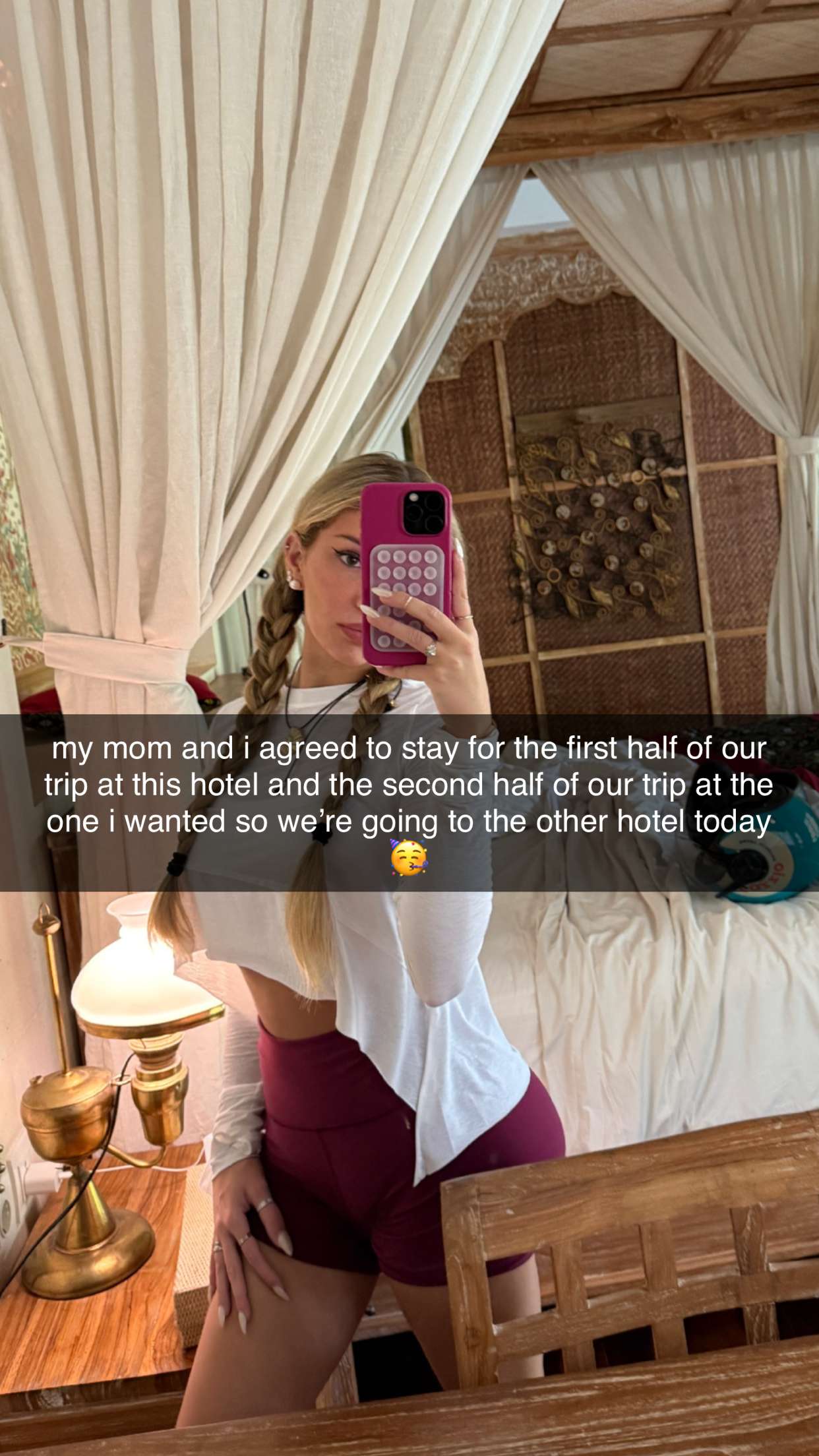 breckiehill snapchat image archive image