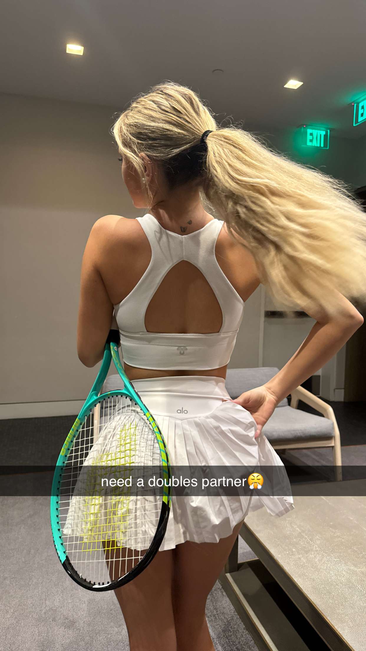 breckiehill snapchat image archive image