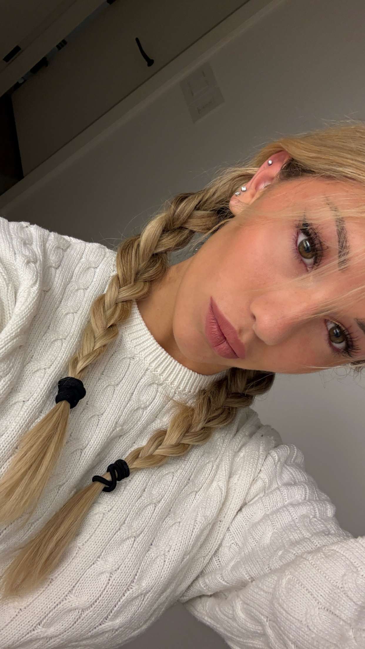 breckiehill snapchat image archive image